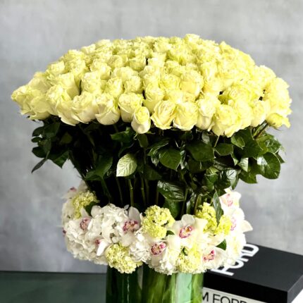 White Heaven - beverlyhillsflorist