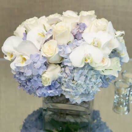 Clear Blue Skies - beverlyhillsflorist