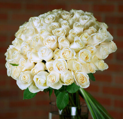 Valentine - White Floral Comets - beverlyhillsflorist