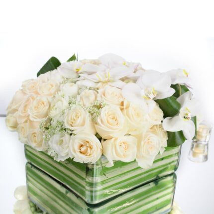Whispers of White - beverlyhillsflorist