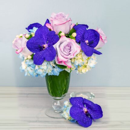 Singing The Blues - beverlyhillsflorist