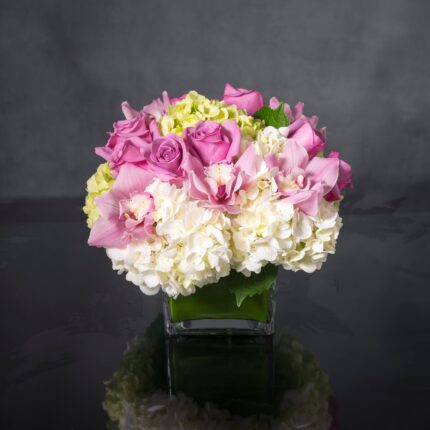 Lovely in Lavender - beverlyhillsflorist