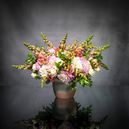 You had me at Dahilas.... - beverlyhillsflorist