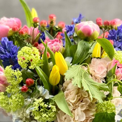 Designer's Choice - Spring - beverlyhillsflorist