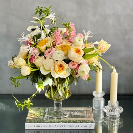 Valentine's Day Flowers, Tulips, Same Day delivery, Ranunculus, Roses, Beverly Hills Florist, Just Because Flowers