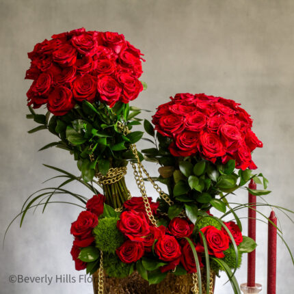 Chains of love - beverlyhillsflorist