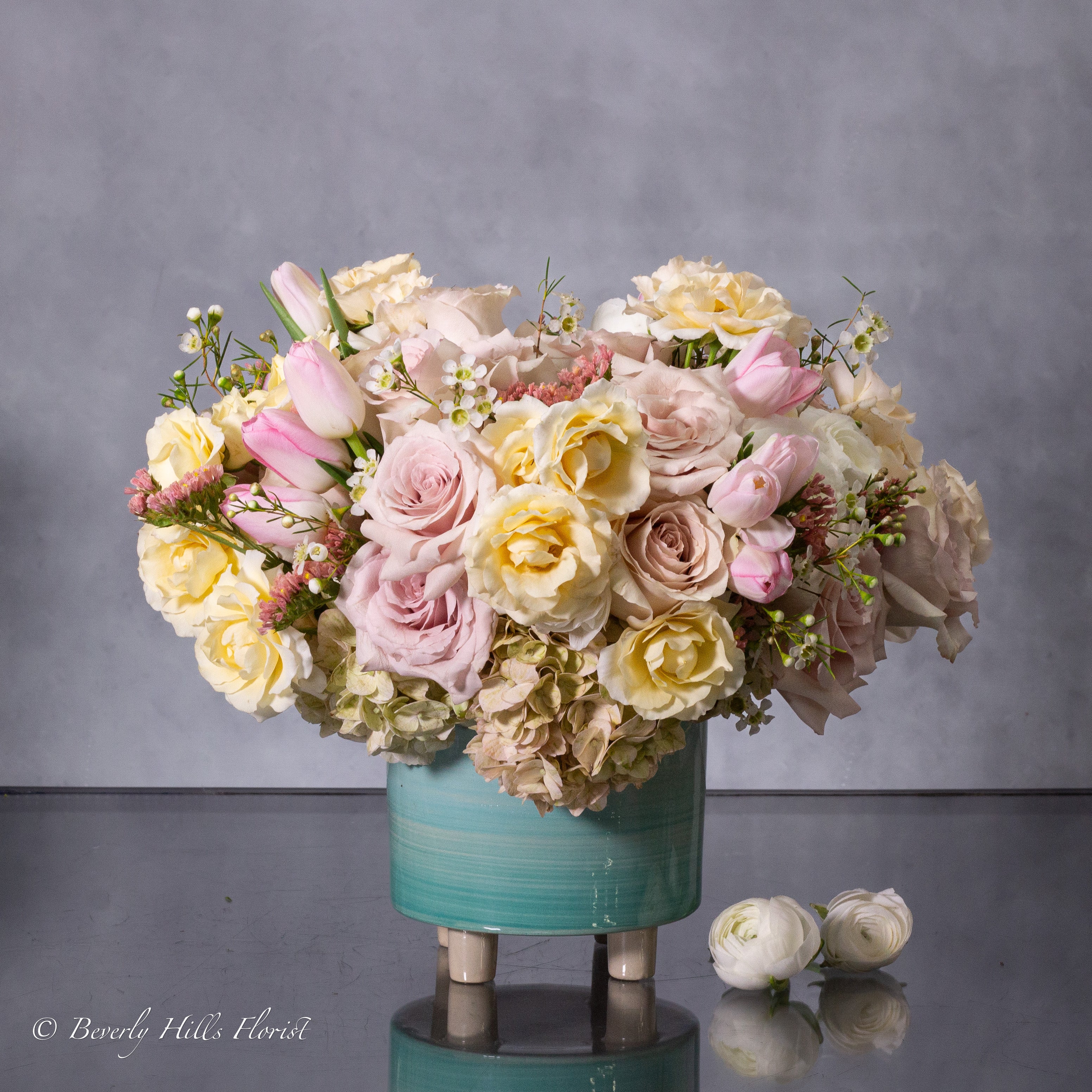 MG_9124-1 The Shape of Water - beverlyhillsflorist