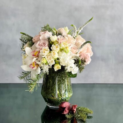 Cream Holiday Delight - beverlyhillsflorist