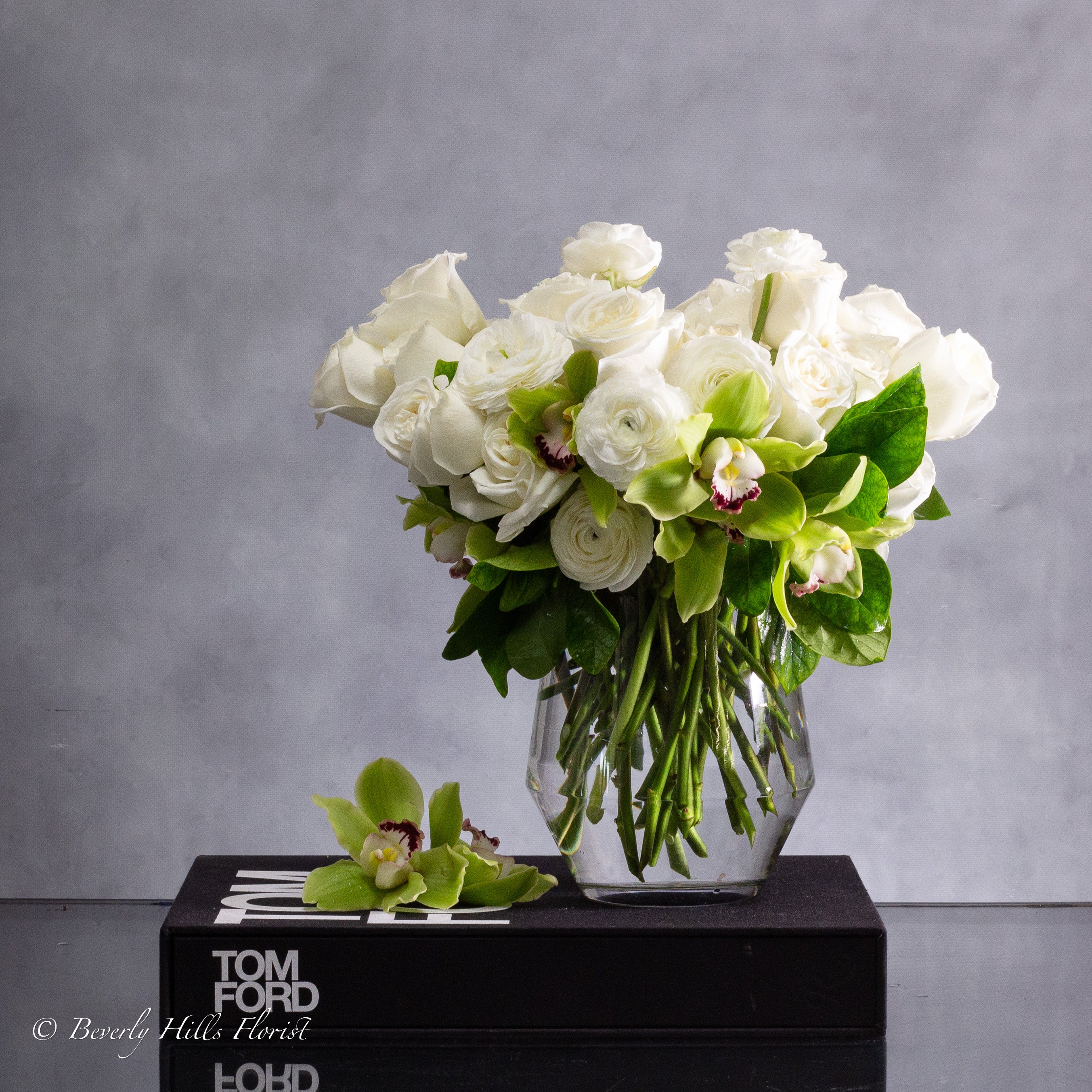green_and_white_playa Playa - beverlyhillsflorist