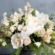 White Elegance - beverlyhillsflorist