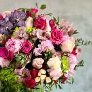 What a Delight Floral Arrangement with Pastel Roses, Peonies, and Orchids
Elegant Pink, Lavender, and White Roses in What a Delight Arrangement
Luxury Pastel and Bright Floral Arrangement for Same-Day Delivery Beverly Hills
Sophisticated Floral Arrangement with Roses and Hydrangeas for Los Angeles Delivery