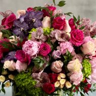 What a Delight Floral Arrangement with Pastel Roses, Peonies, and Orchids
Elegant Pink, Lavender, and White Roses in What a Delight Arrangement
Luxury Pastel and Bright Floral Arrangement for Same-Day Delivery Beverly Hills
Sophisticated Floral Arrangement with Roses and Hydrangeas for Los Angeles Delivery