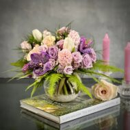 Hand Tie Posy - beverlyhillsflorist