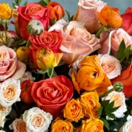 Peachy Sunset Floral Arrangement with Orange Roses and Peach Spray Roses
Elegant Ranunculus and Rose Arrangement in Glass Vase
Luxury Floral Arrangement for Same-Day Delivery Beverly Hills
Peachy Sunset Flower Arrangement for Los Angeles Delivery