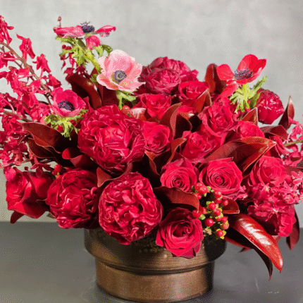 Red Romance - beverlyhillsflorist