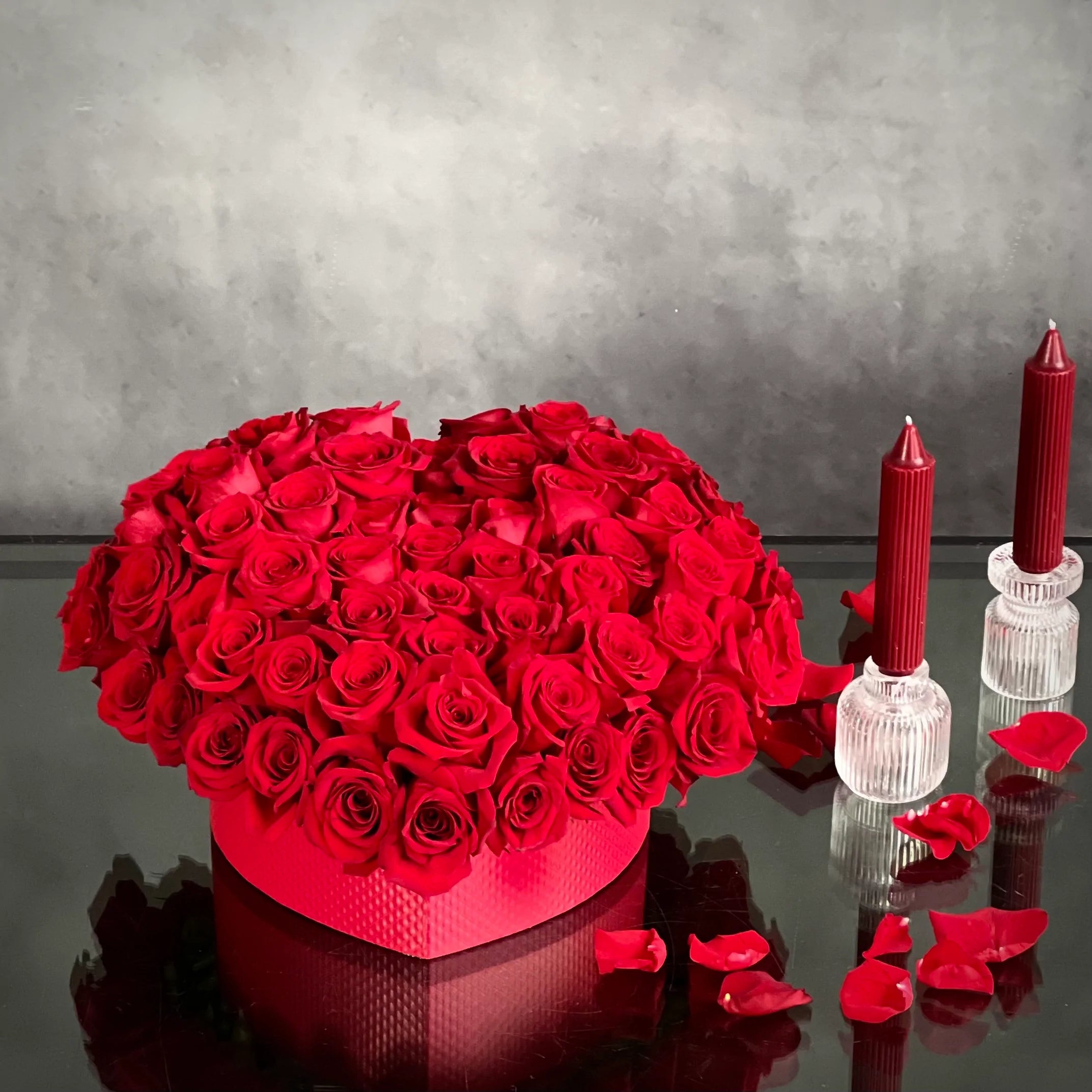 red_roses_heart1-1 Valentines - Free Your Heart - beverlyhillsflorist