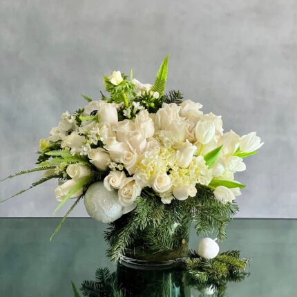 White Christmas Wishes - beverlyhillsflorist