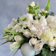White Christmas Wishes - beverlyhillsflorist