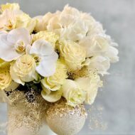 White Christmas Dreams - beverlyhillsflorist