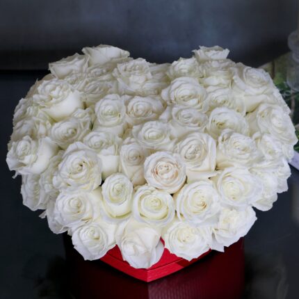 Free Your Heart in White - beverlyhillsflorist
