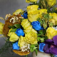 Scent Of Yellows and Blues - beverlyhillsflorist