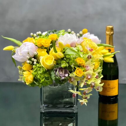 Mellow Yellow - Designers choice - beverlyhillsflorist